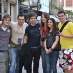 [en]: participants on the street