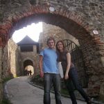 [en]: boy and girl under ark