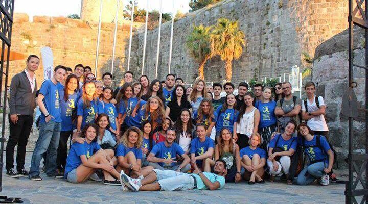 Волонтери під фортечними мурами